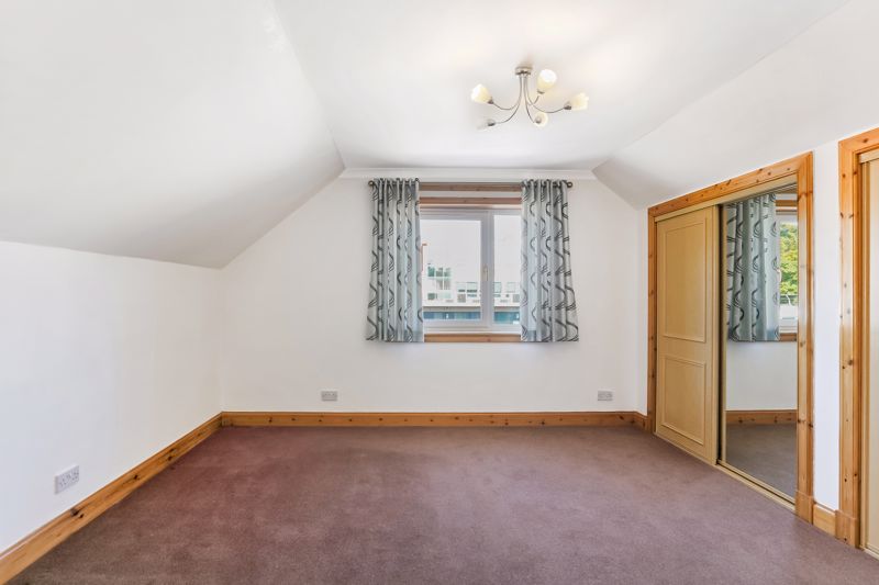 Queen Street Renfrew